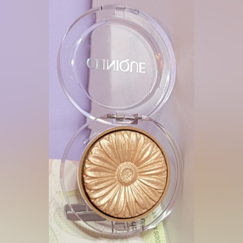 Clinique Cheek Pop Highlighter-Gold Celebration Pop Full Size 0.1 Oz